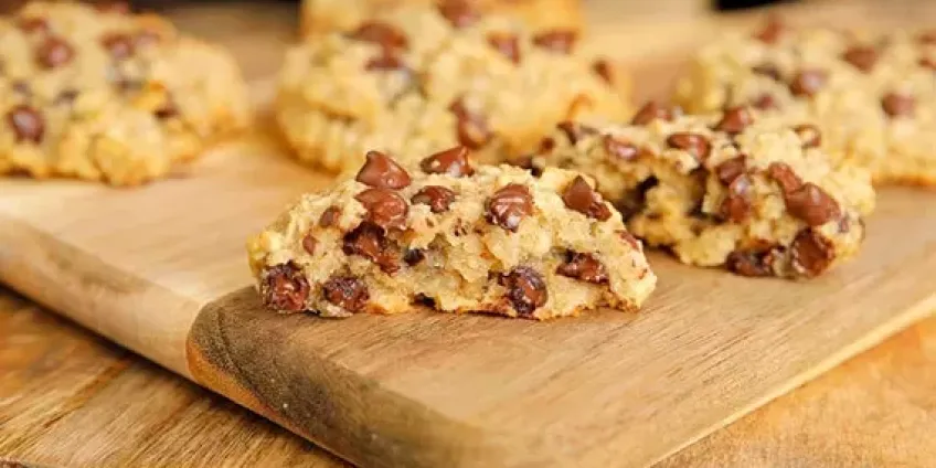 Breakfast Cookies Βρώμης με Μπανάνα και Μέλι: Το Ιδανικό Πρωινό για Ένα Δυναμικό Ξεκίνημα μετά από έναν Καλό Ύπνο