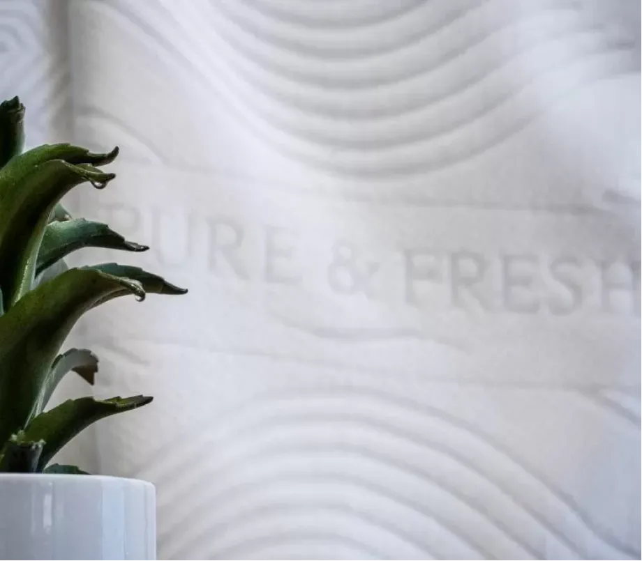 Pure & Fresh