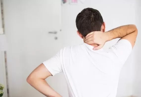 Αυχενικό σύνδρομο σημάδια