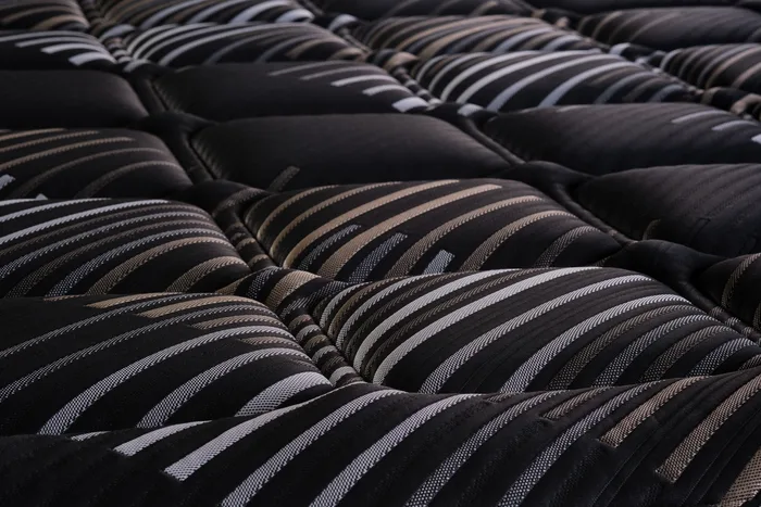 Optimum Diamond Black Edition Fabric