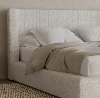 Riviera Bed Mediastrom
